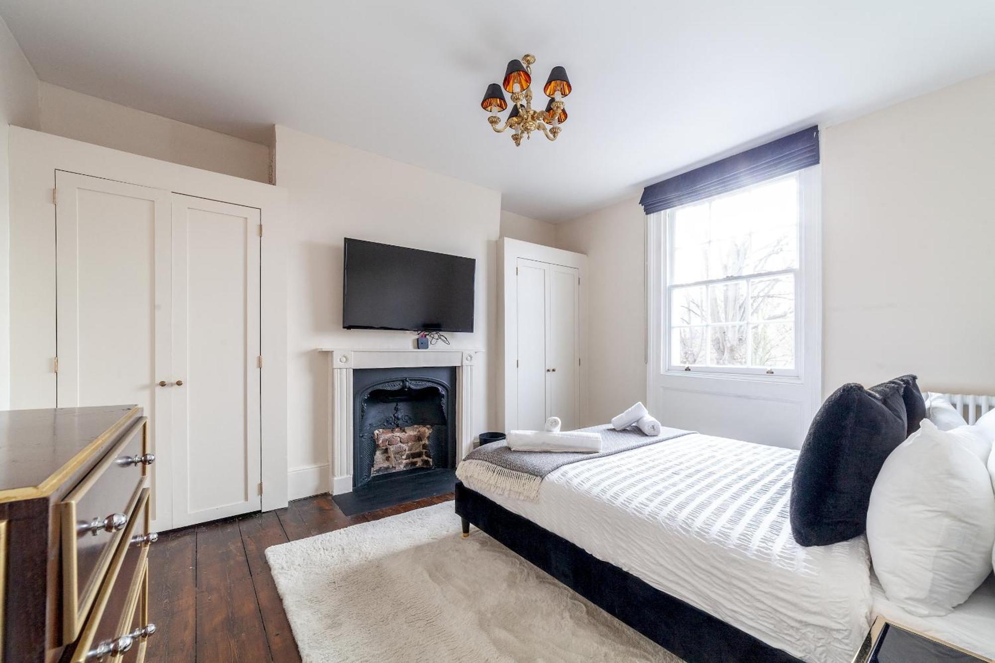 The New Cross Premier Rooms Лондон Экстерьер фото