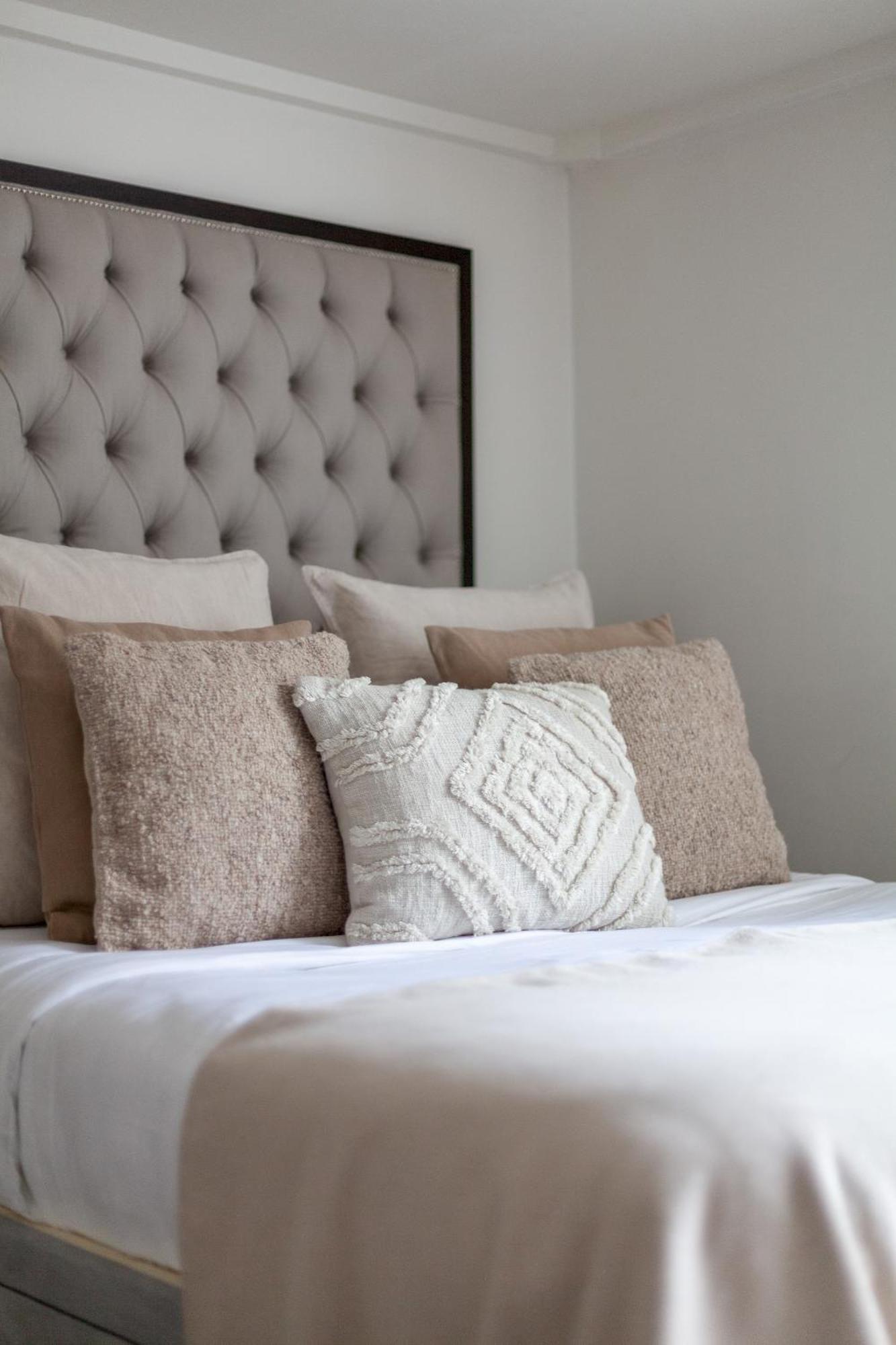 The New Cross Premier Rooms Лондон Экстерьер фото