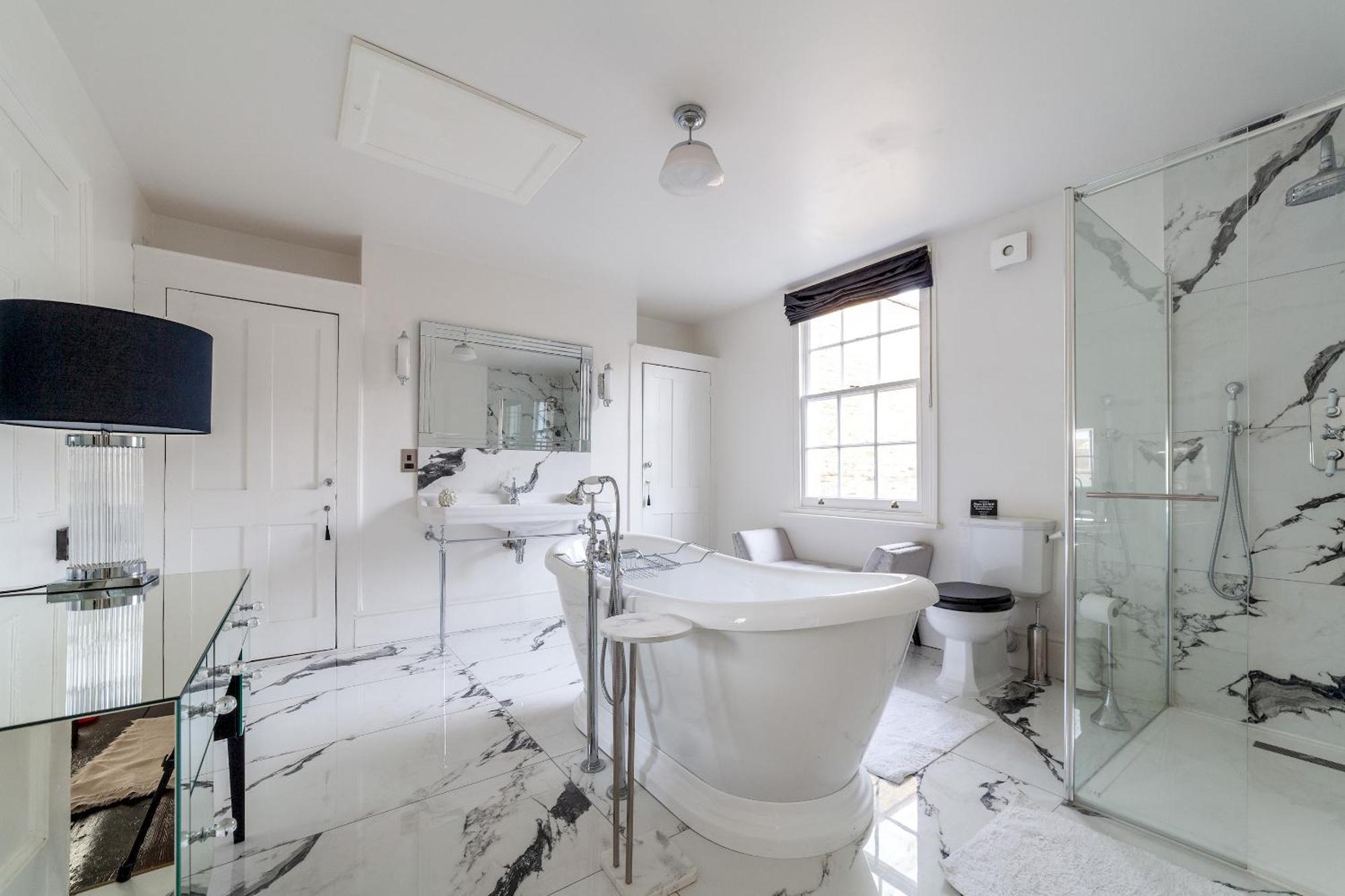 The New Cross Premier Rooms Лондон Экстерьер фото