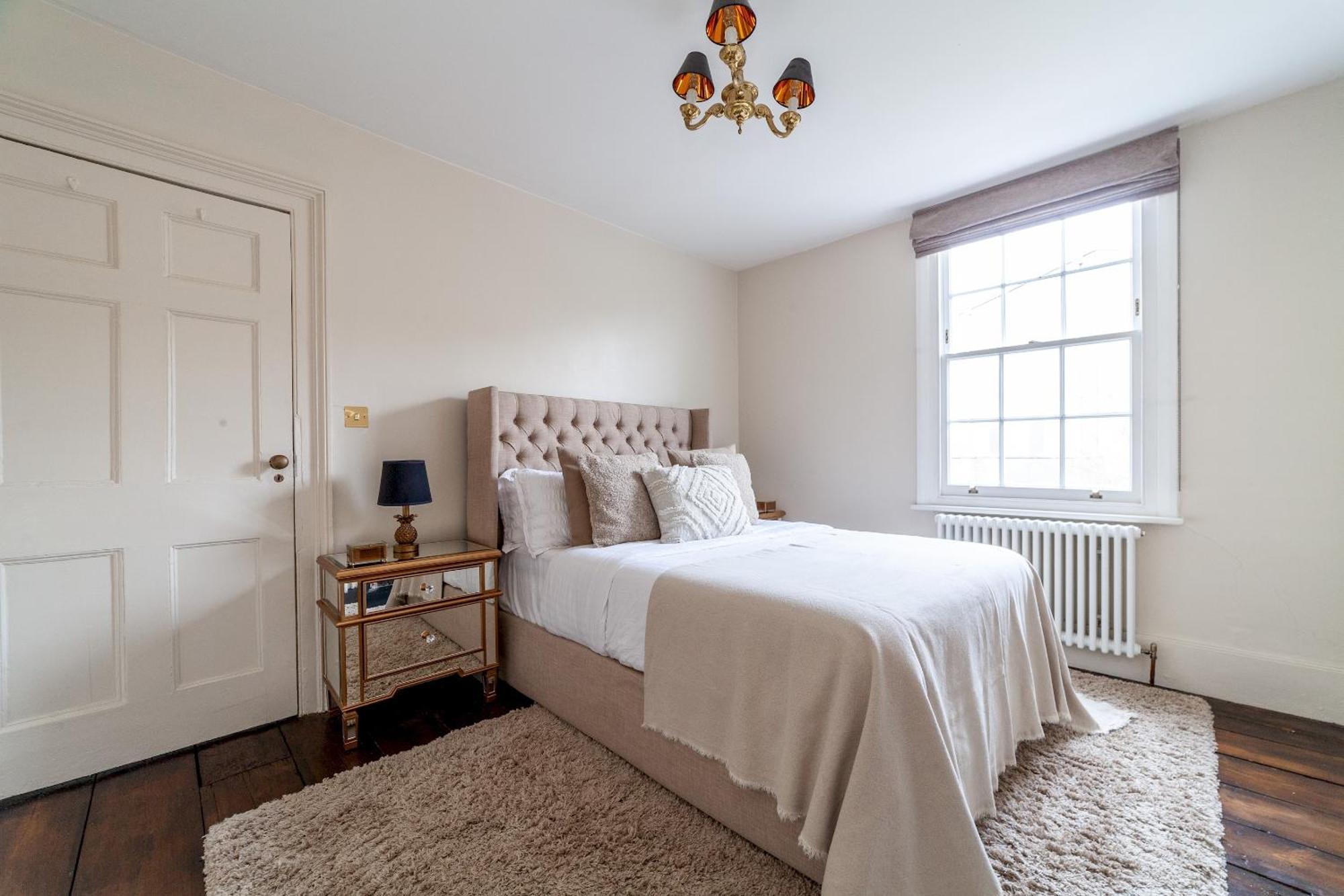 The New Cross Premier Rooms Лондон Экстерьер фото
