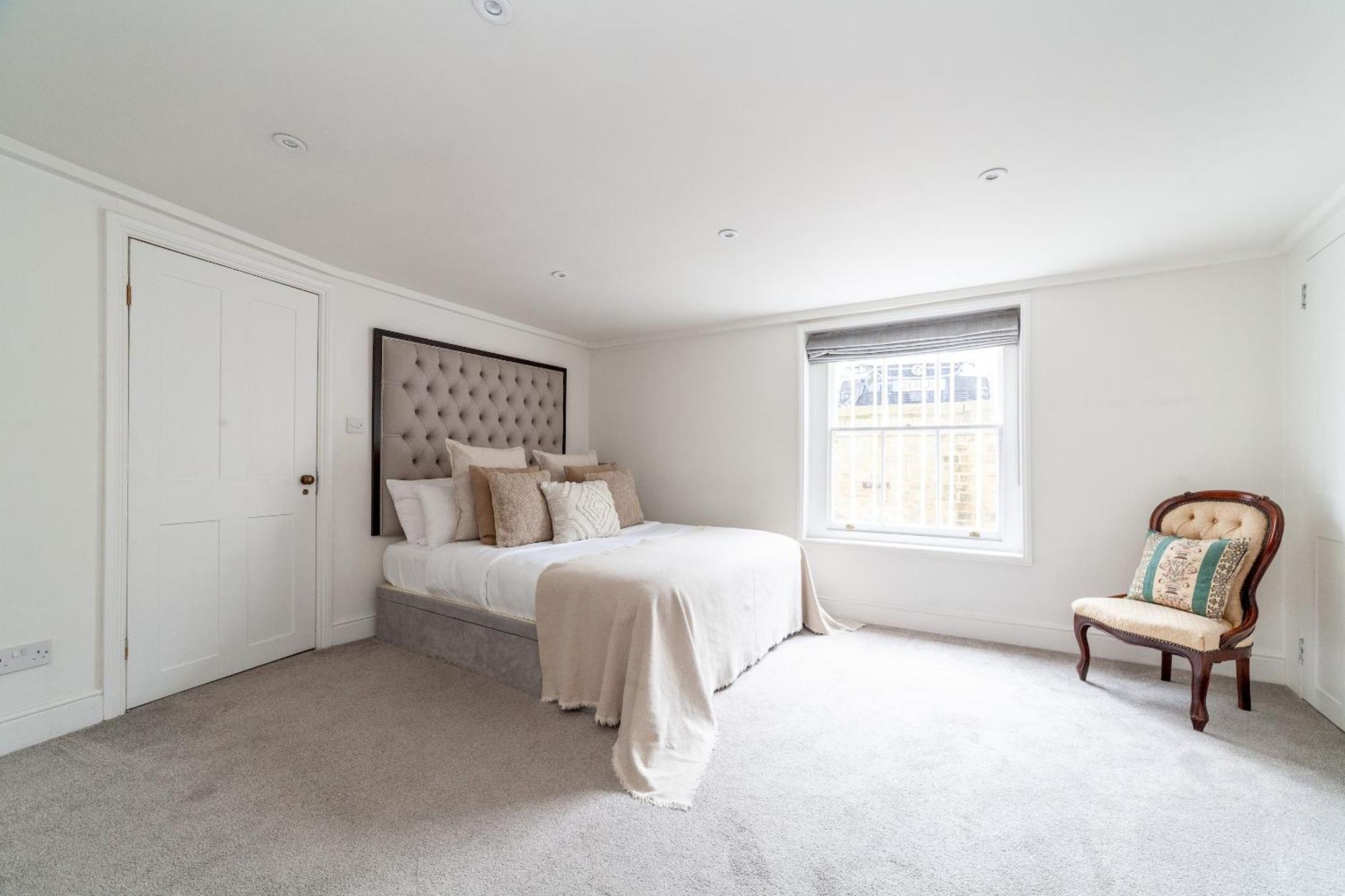 The New Cross Premier Rooms Лондон Экстерьер фото